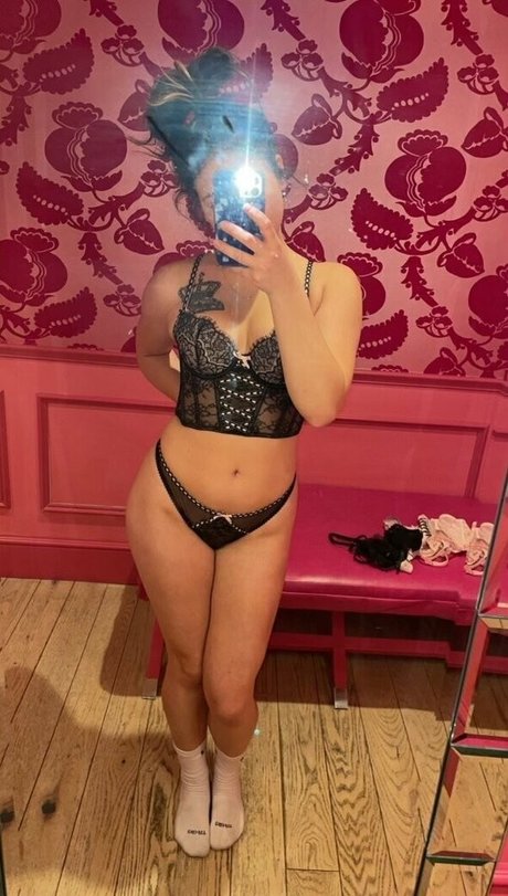 haleighsummers18 star hot image