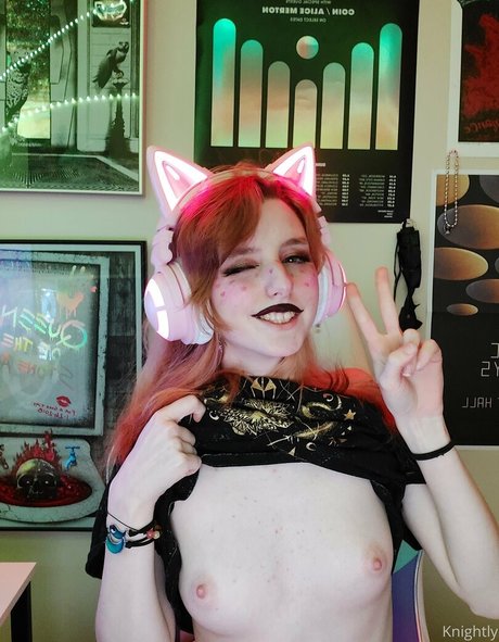 the waaa erotic model photos