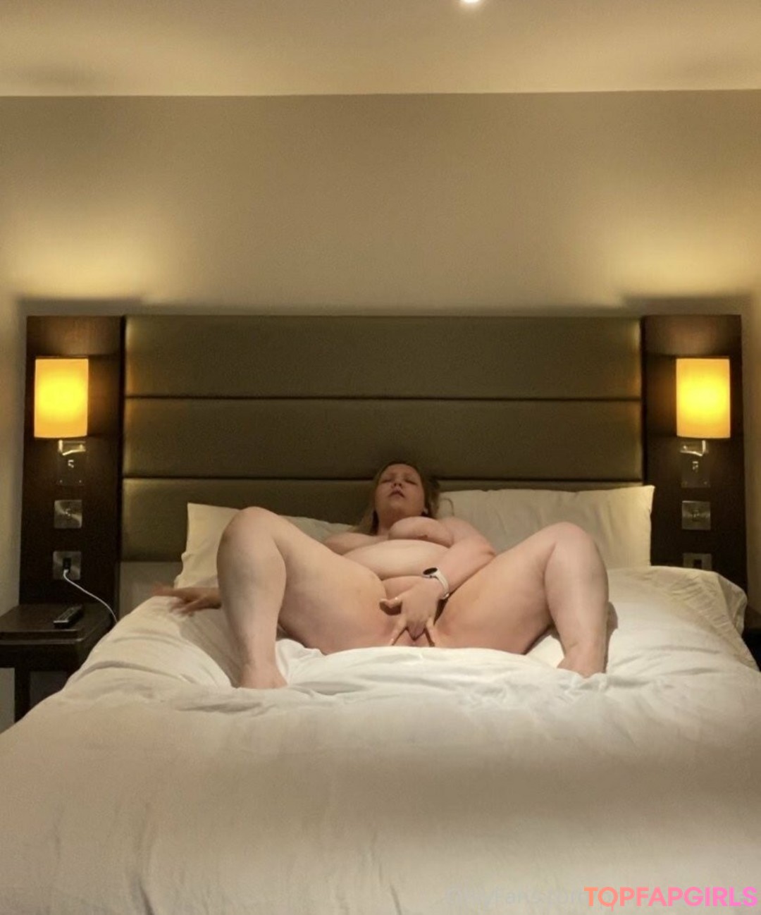 pr1ncessgl1tter pornstar naked archive