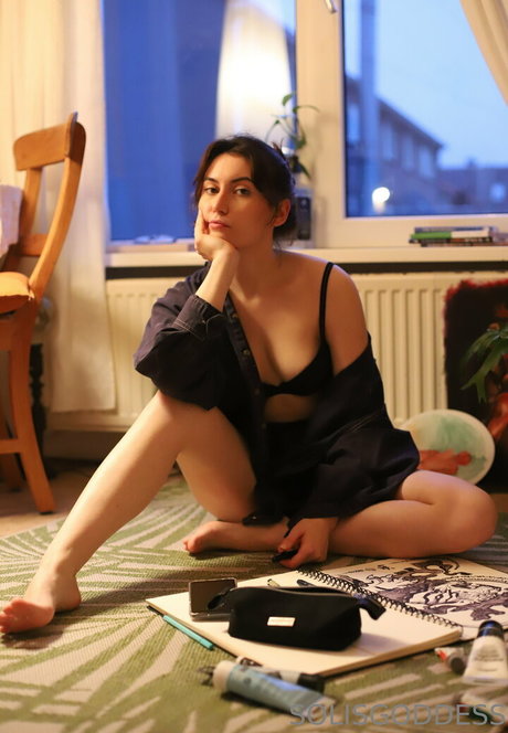 solisgoddess pornstar adult photo