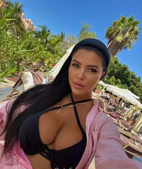 alina sexyy pornographic model pics