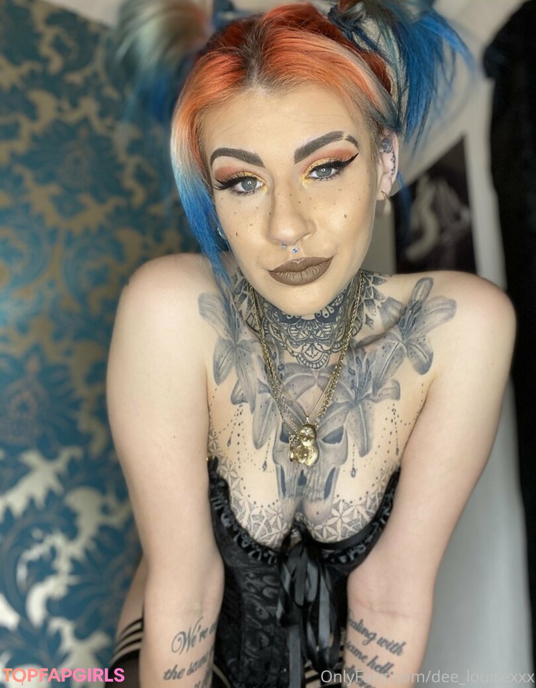 dee louisexxx star high quality gallery