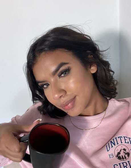 kendrabrowm nudes star gallery