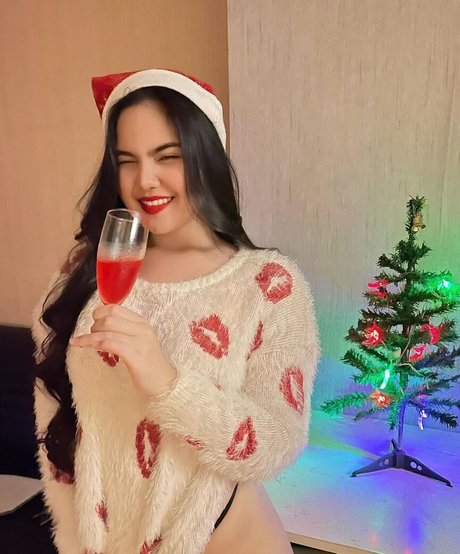 Pwichyzbae model pornographic pics