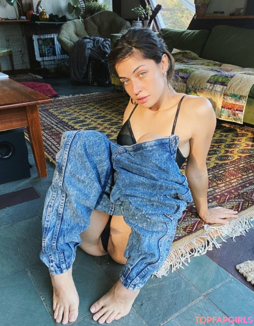 thefriendzone sex actress pic