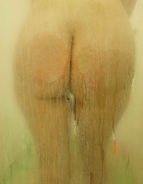 down onlyfans adult photos