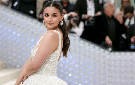 Alia Bhatt beautiful star galleries