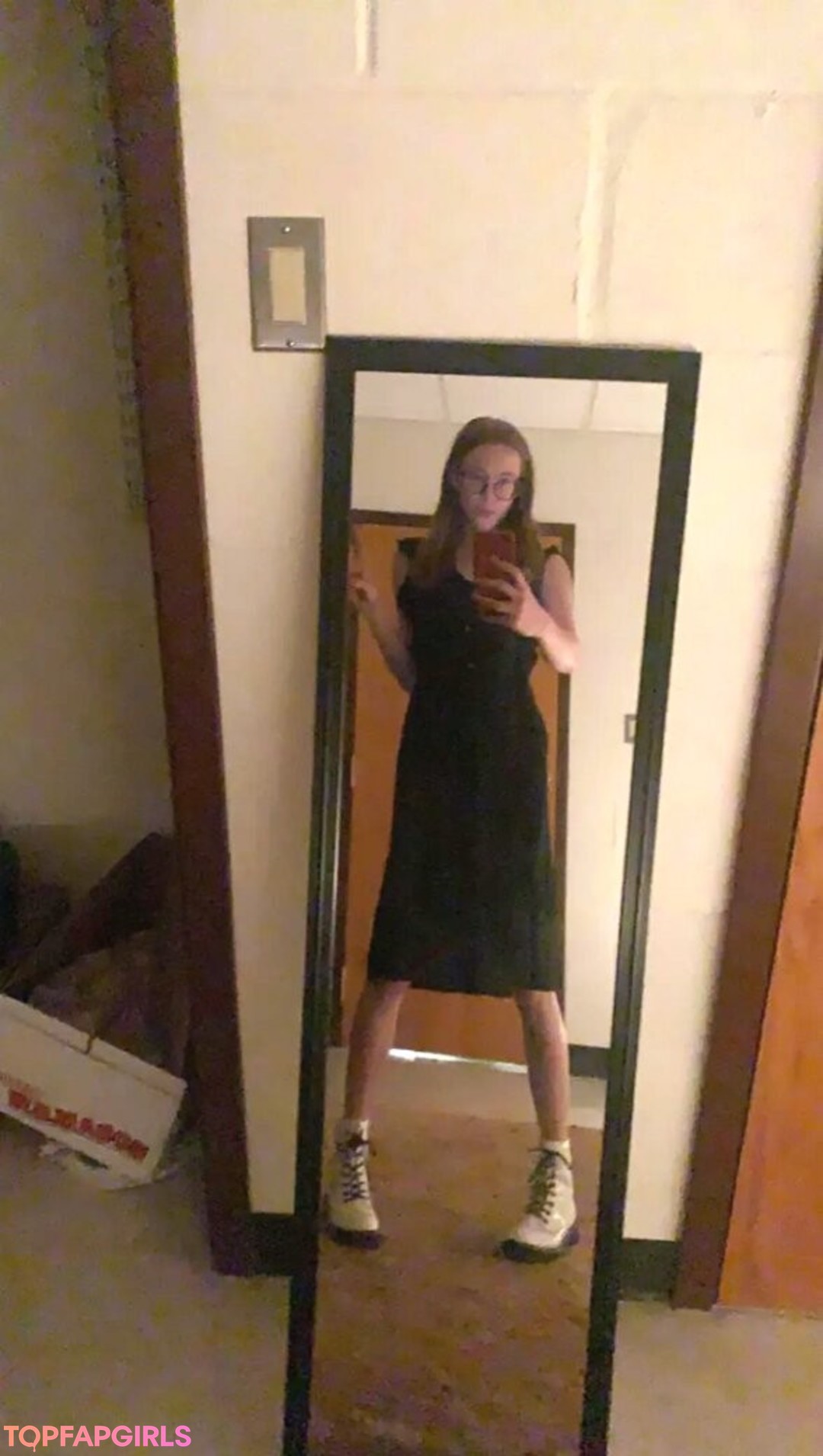 Zee R model porn img