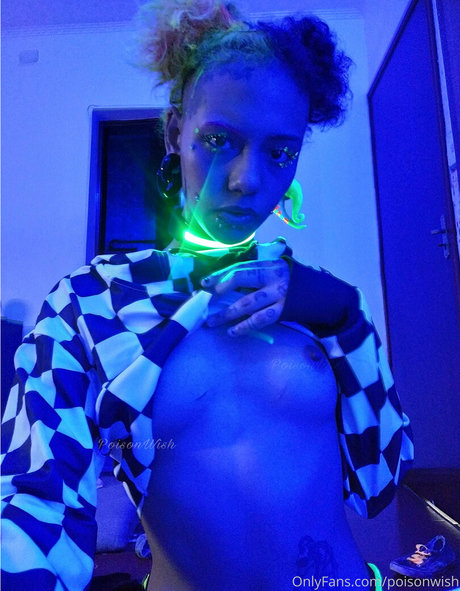 clothed onlyfans beautiful nude img