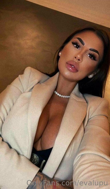 evalupu top profile image