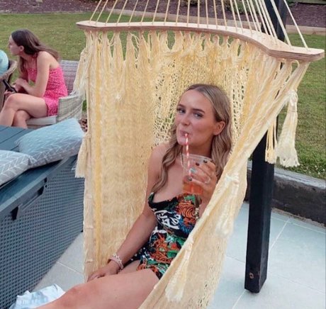 Aiobhin pornstar free pic