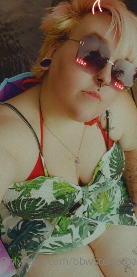 bbwstonerdoll hd star photos