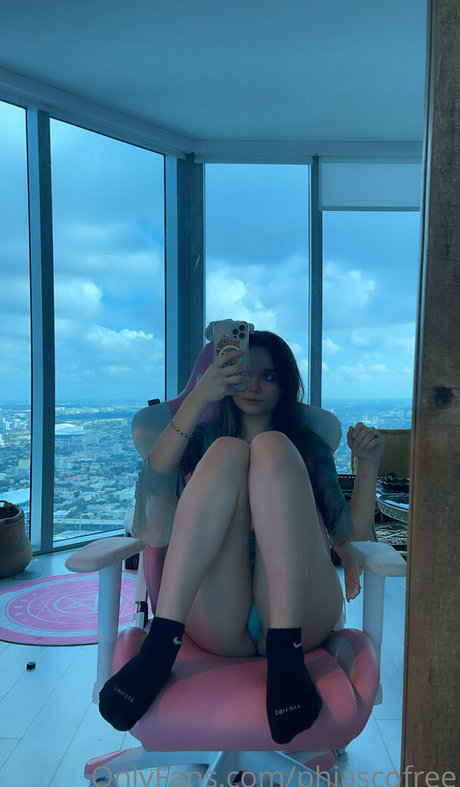 phiascofree pretty actress pictures