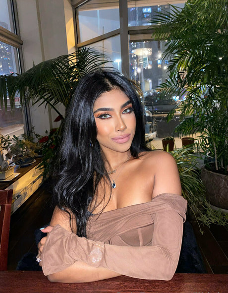 lulu__chicago model beautiful galleries