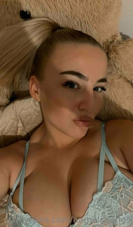 amelia smith pornstar nude photos