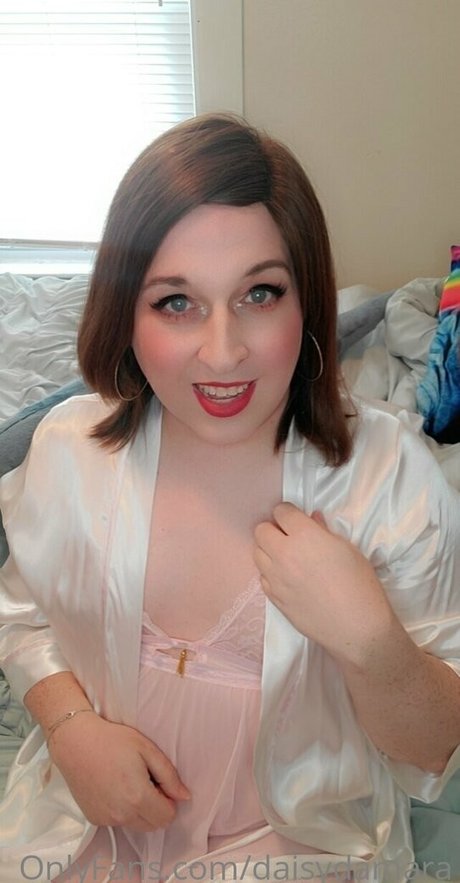 daisydamara model porn img