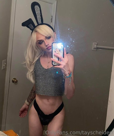 tayscheiderr naked pornstar pics