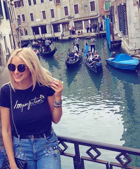 bodybuilder girls onlyfans pornos photo