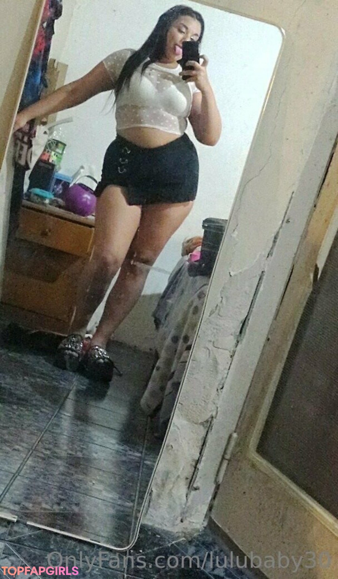 lulubaby30 erotic model gallery