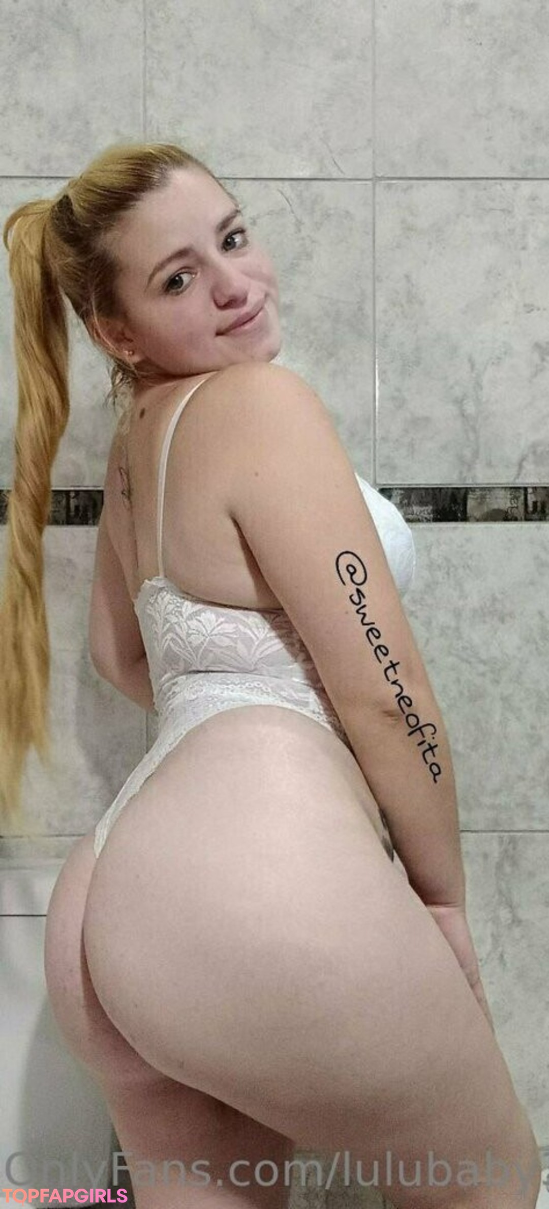 lulubaby30 pretty pornstar pic