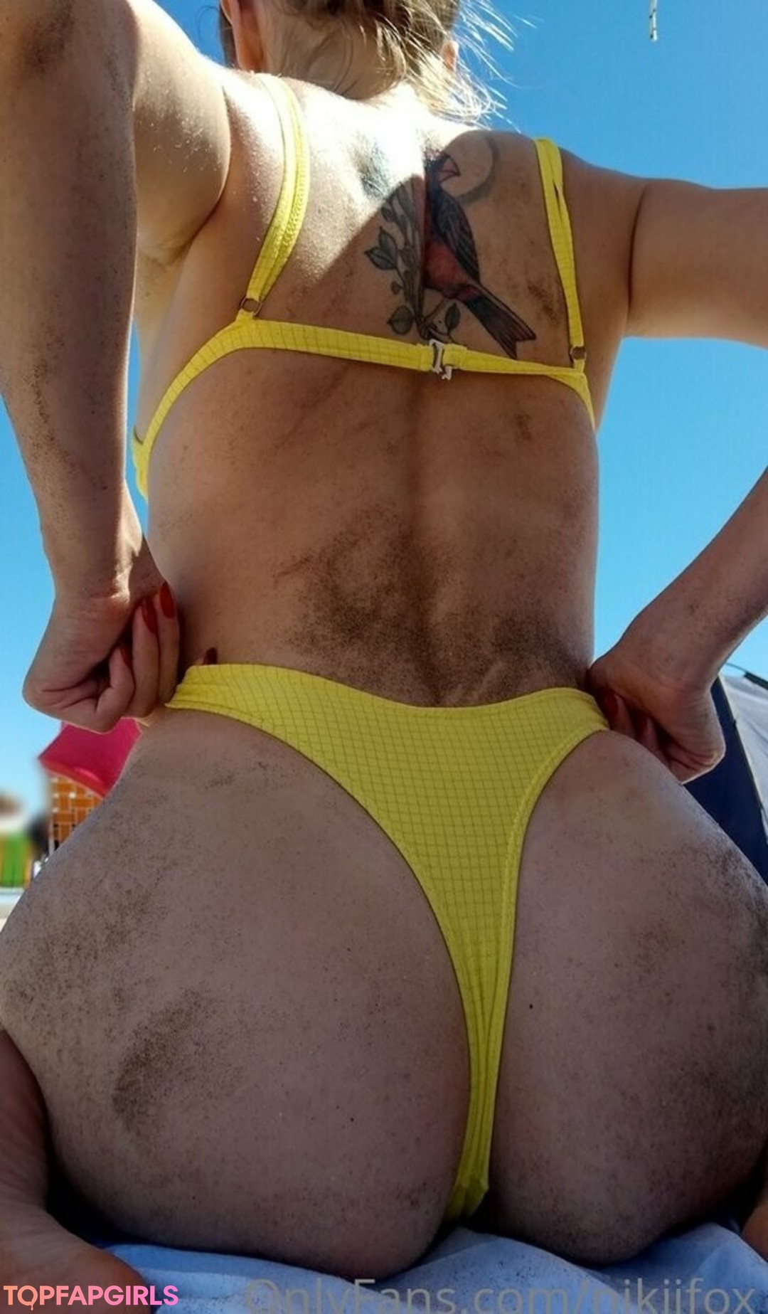 nikiifox hot model archive