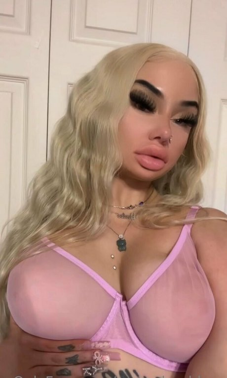 asian teen feet onlyfans free gallery