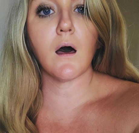 busty teen onlyfans beautiful nude archive