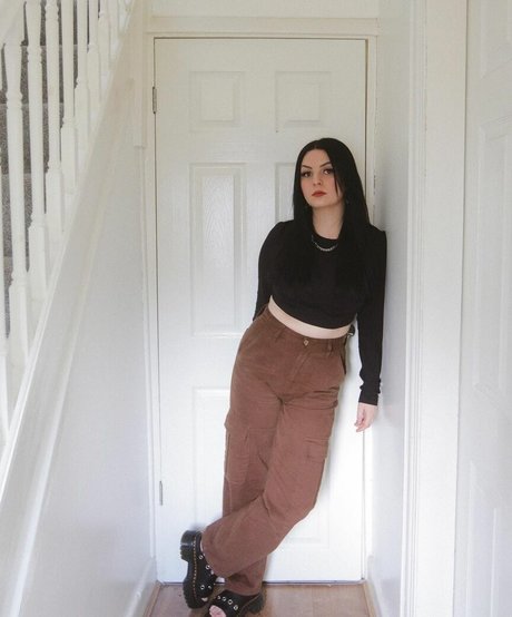 Emma Blackery sexy star pics