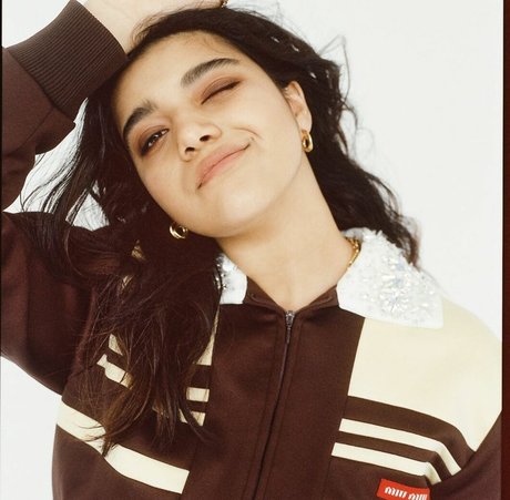 Iman Vellani naked star galleries