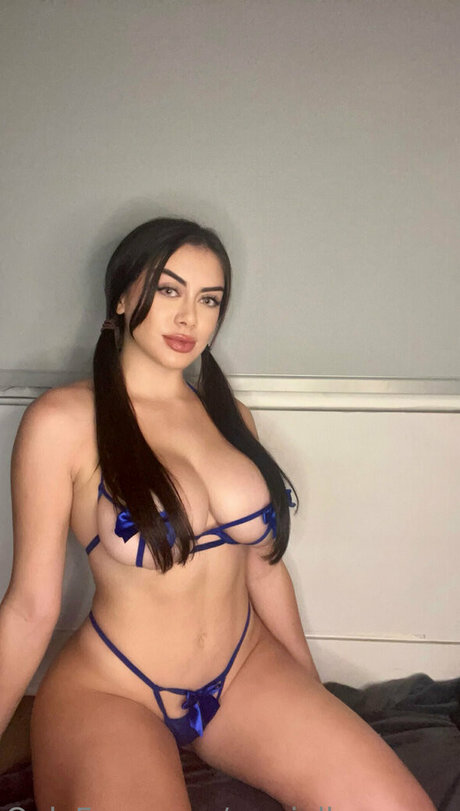 mariellamaexo model high quality archive