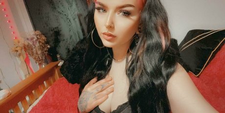 edenxivy naked actress image