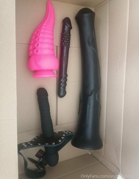 little m0th star adult pic