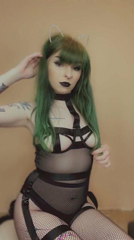 lesbian milf onlyfans free sexy img