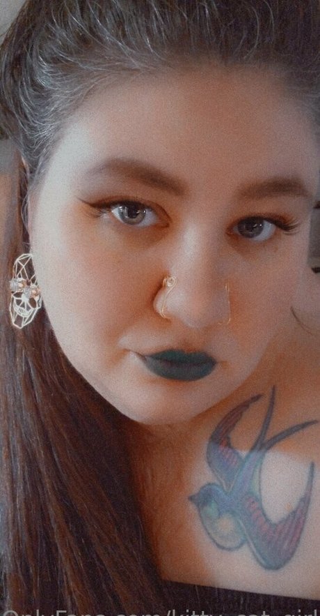 kitty cat girl mauw hot star pictures