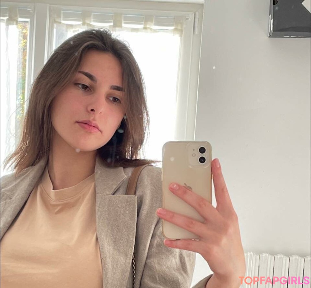 Clarisse Dupont star free img