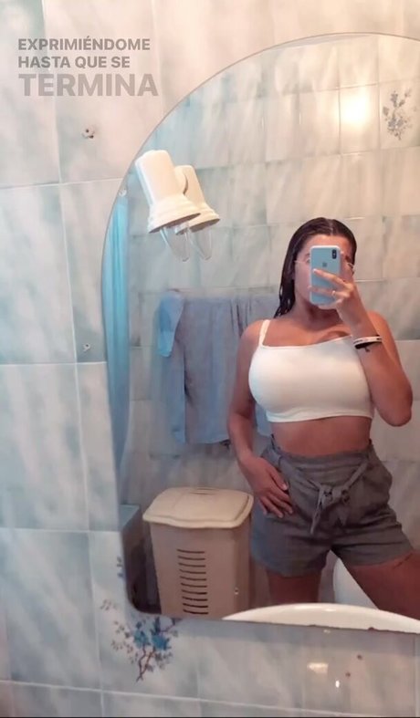 Anna Romero model hot pics