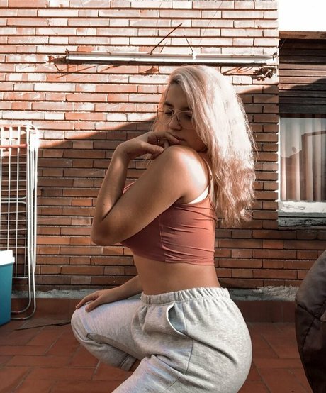 Anna Romero star best pictures