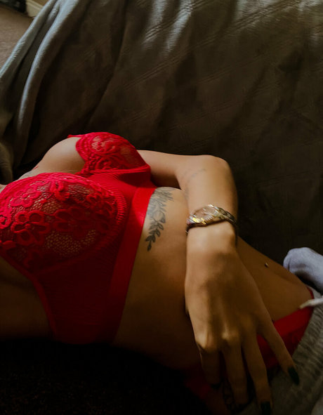 scarletsummerx nude model pictures