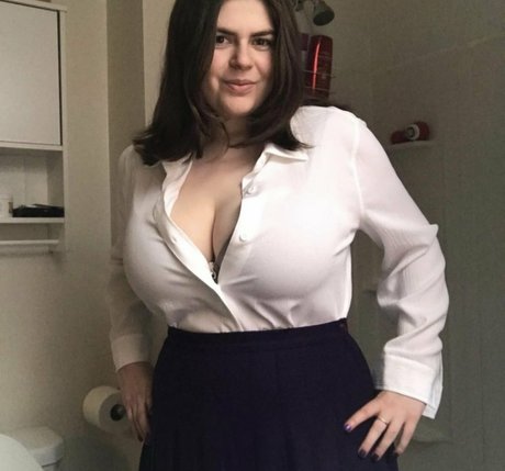 Summie pornstar naked image