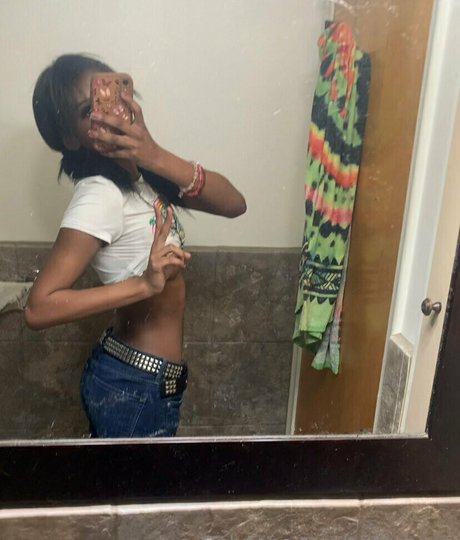 petitchepii model high quality galleries