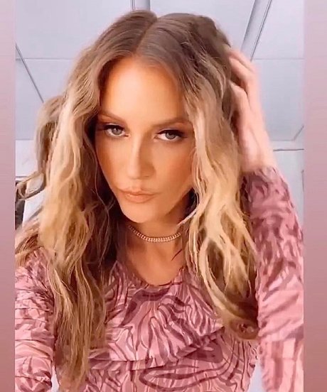 Kay Adams exclusive star photos