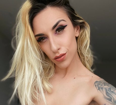 blonde muscle onlyfans art nude picture