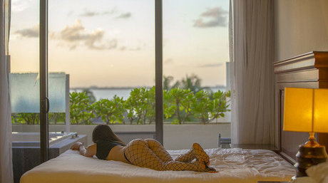 Montse PB model sex image