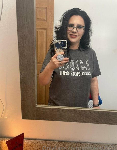 stepdaughter onlyfans naked galleries