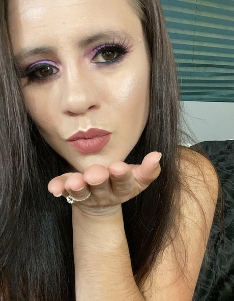 clothed onlyfans perfect image