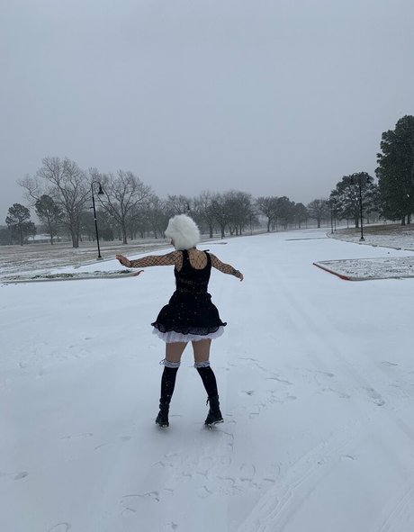 alienslush sex actress picture