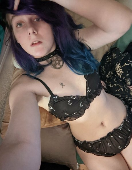 skywolfie exclusive model gallery