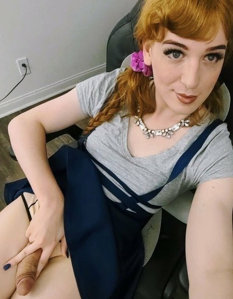 redhead threesome onlyfans free porn pic