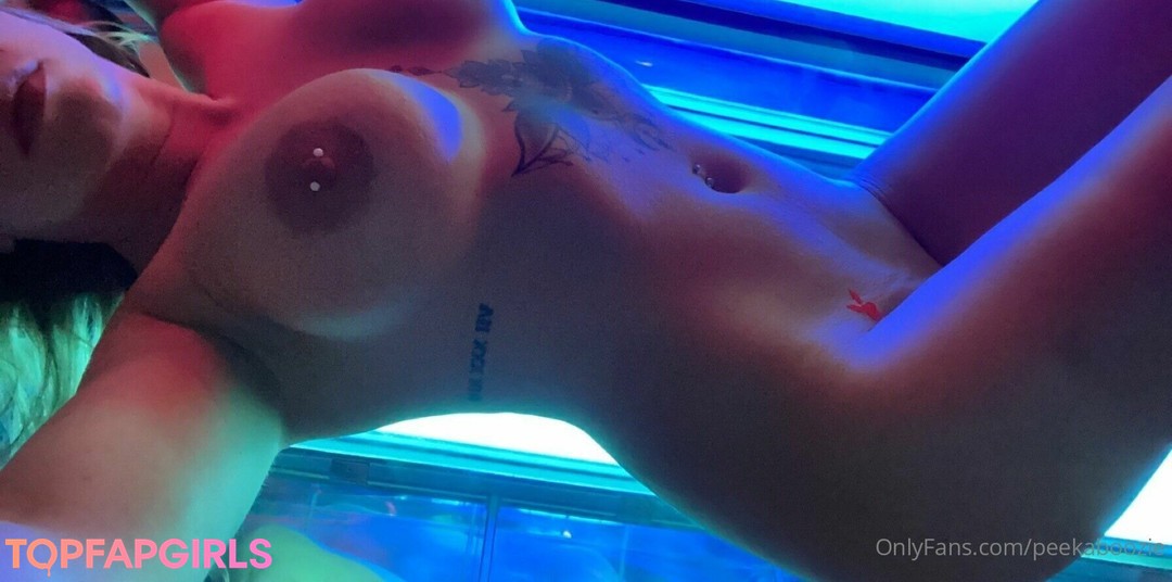 peekaboozie model erotic gallery