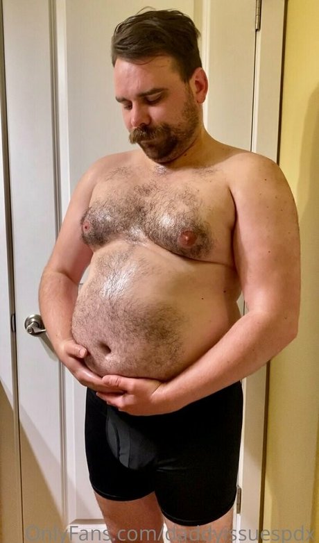 daddyissuespdx exclusive actress photo